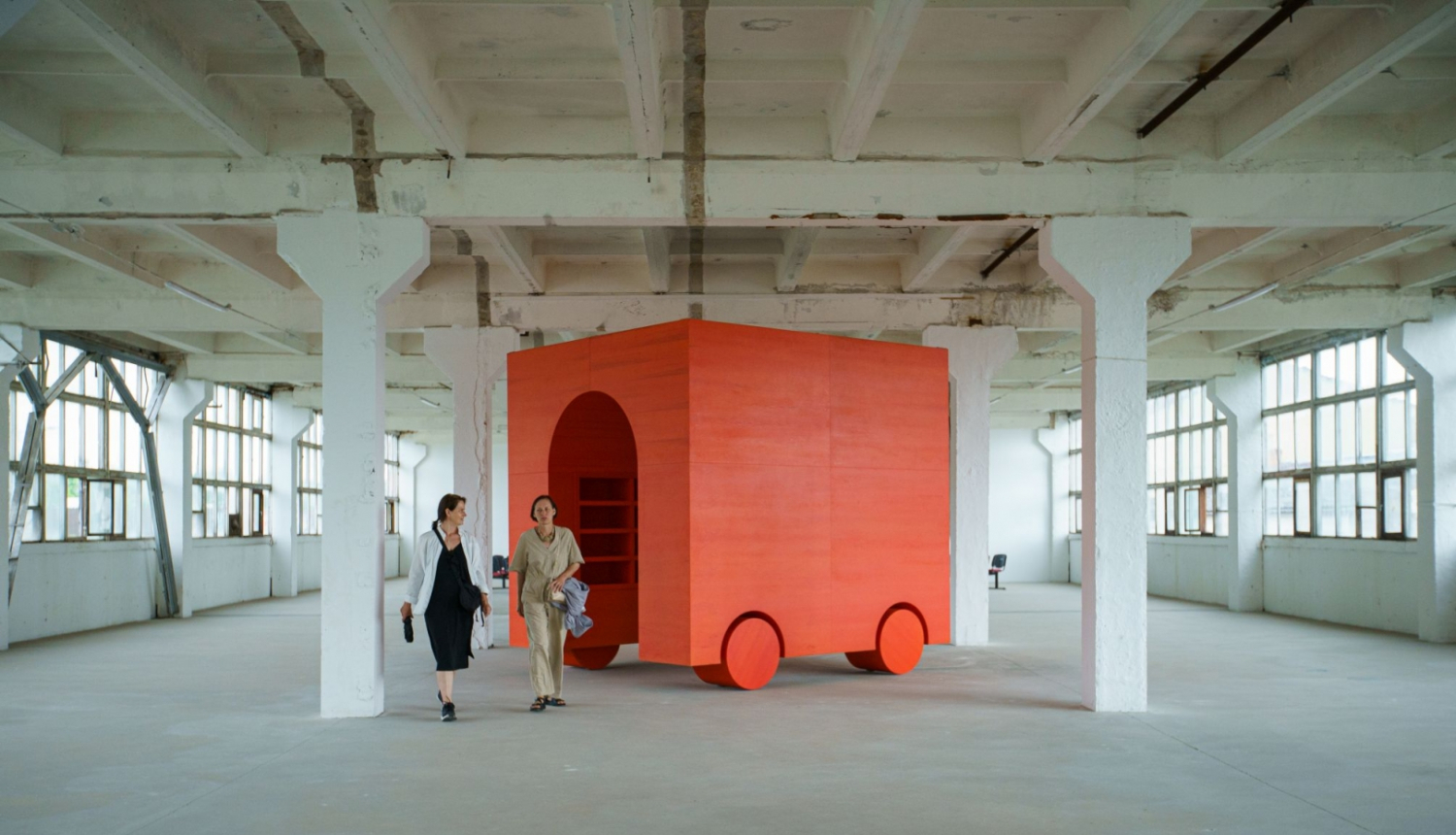 Eksponāts izstāžu zālē