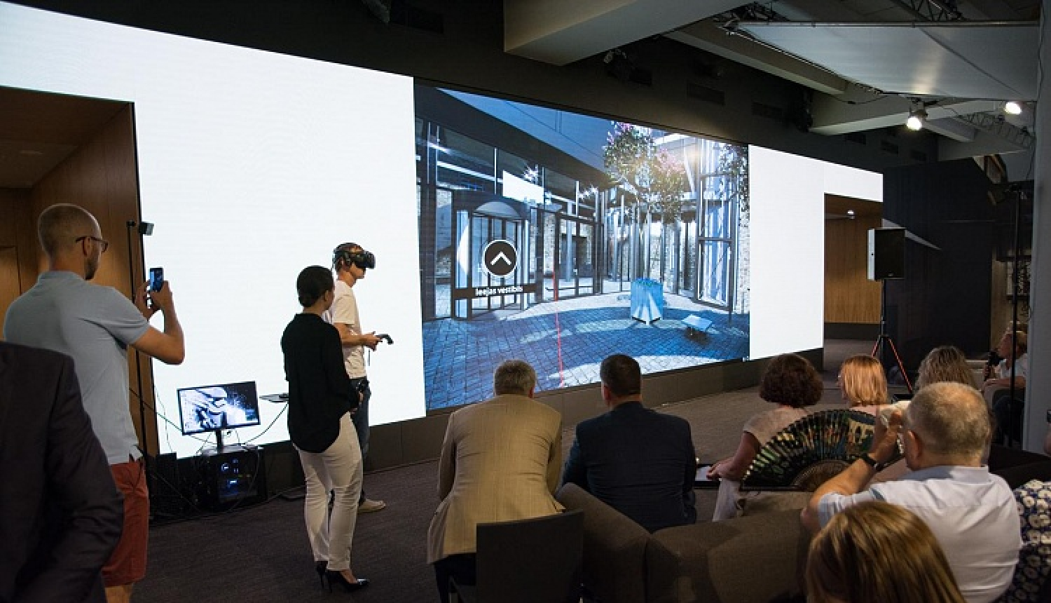 Dod startu Jaunā Rīgas teātra būvniecībai un aicina virtuālā ekskursijā pa topošo ēku