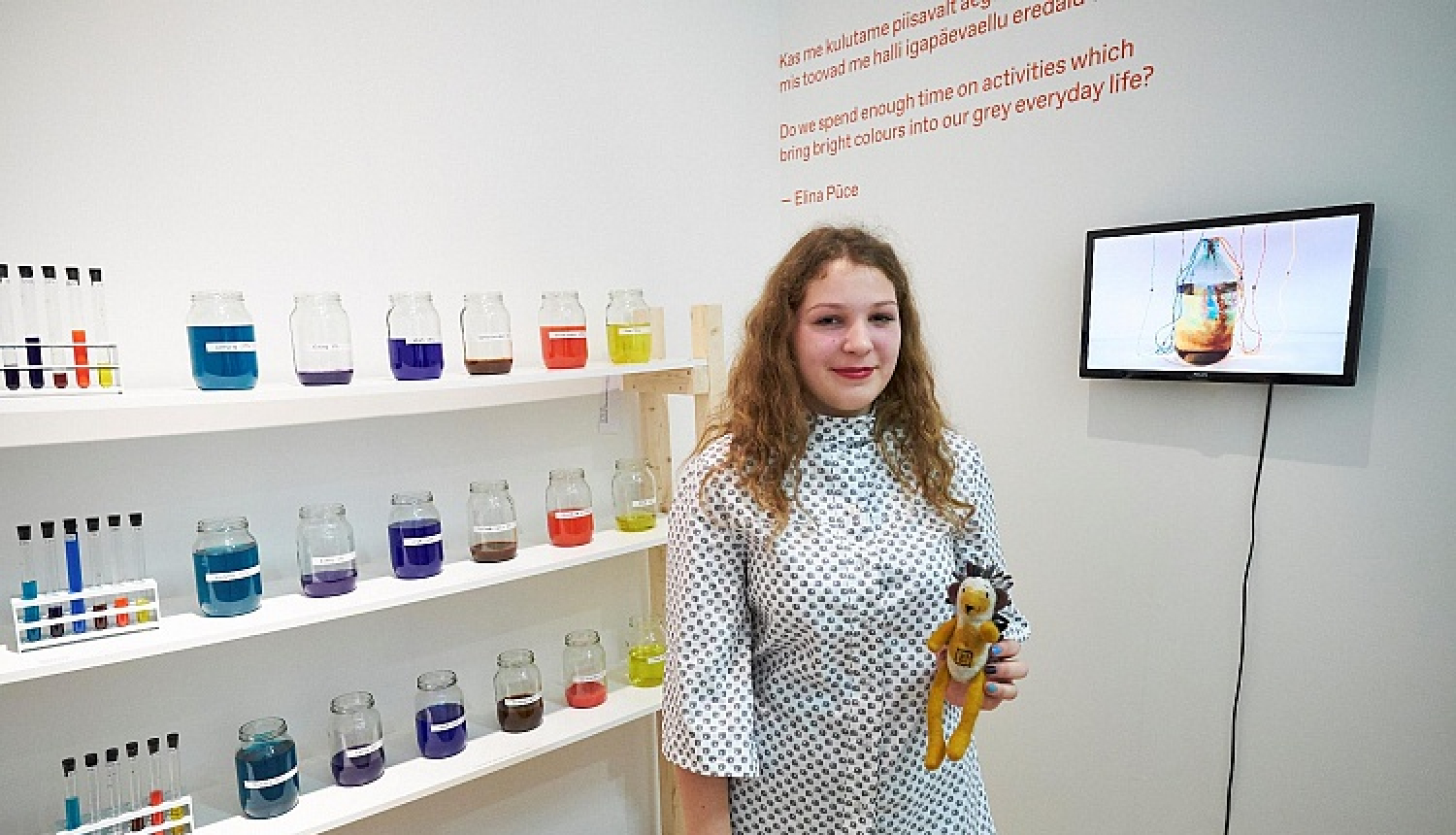 Latvijas jauno autoru darbi gūst atzinību izstādē Tallinā