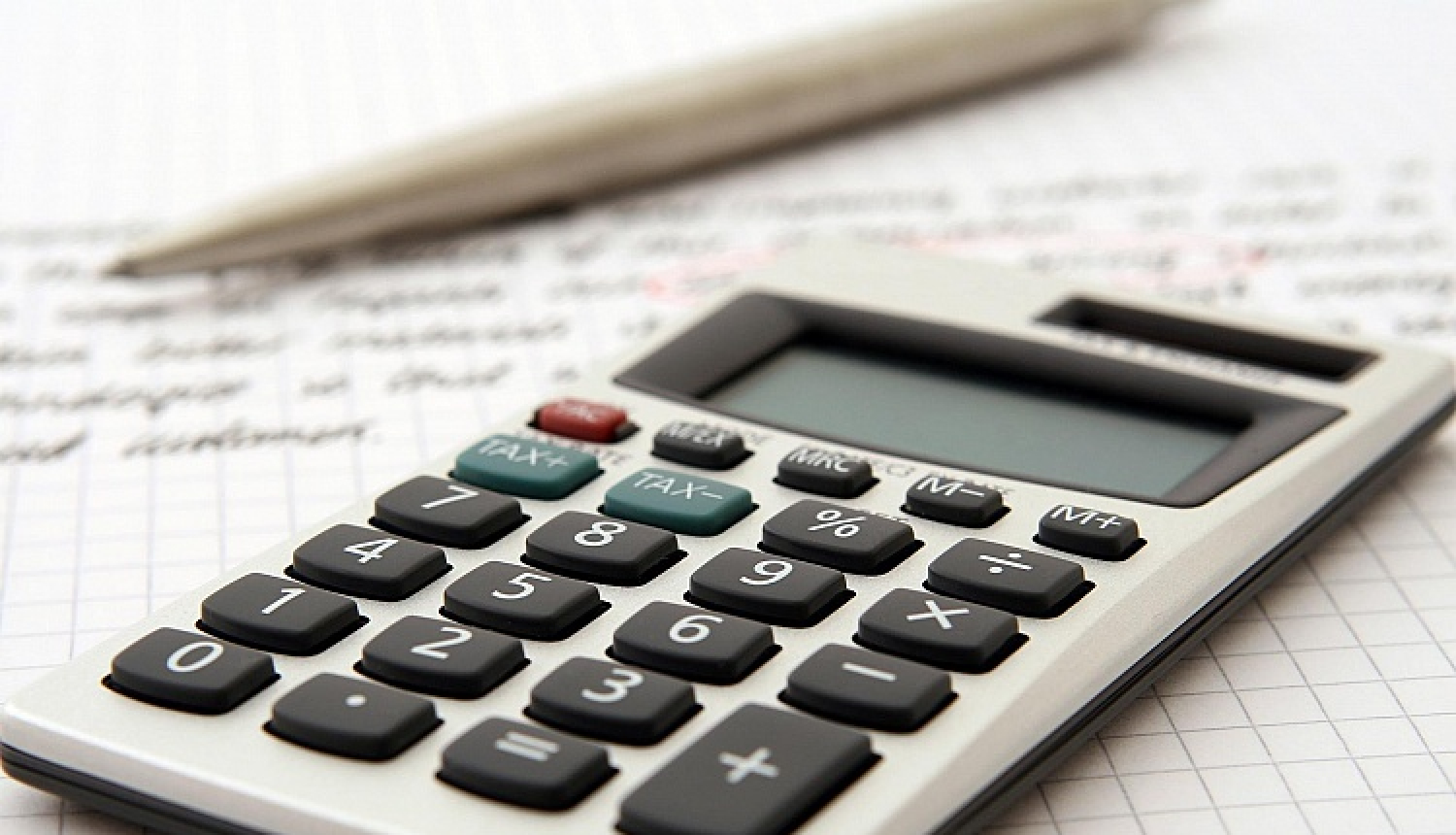 Valdība paplašina pašnodarbināto personu loku, kuras var pretendēt uz dīkstāves pabalstu