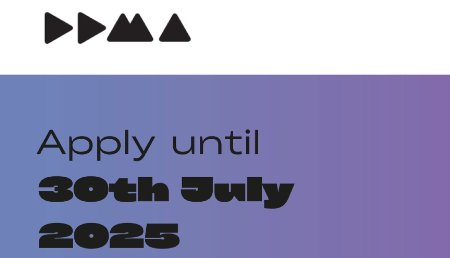 Vizuālais materiāls, kurā uz baltā fona ir redzams Austrumeiropas Mūzikas akadēmijas logotips, zem kura uz violetā fona ir rakstīts, ka pieteikšanās Austrumeiropas Mūzikas akadēmijai ir atvērta līdz 30. jūlijam