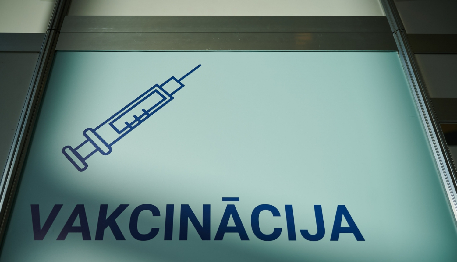 Vakcinēšanas ilustrācijas. Foto: Valsts kanceleja.