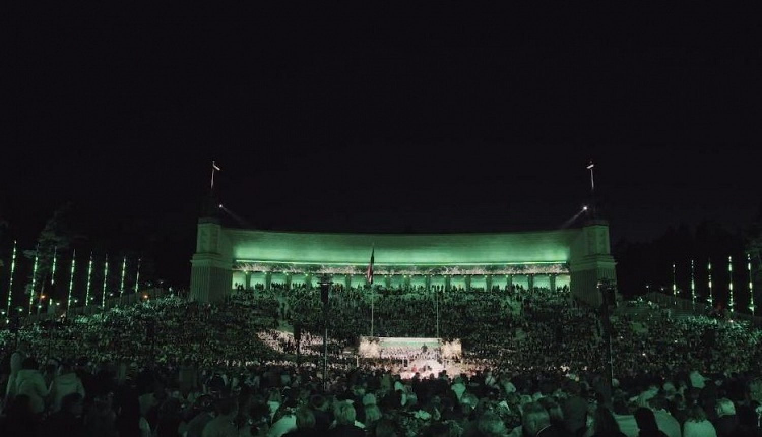 Piedaloties virtuālajam korim, aizvadīta Dziesmusvētku Sadziedāšanās nakts