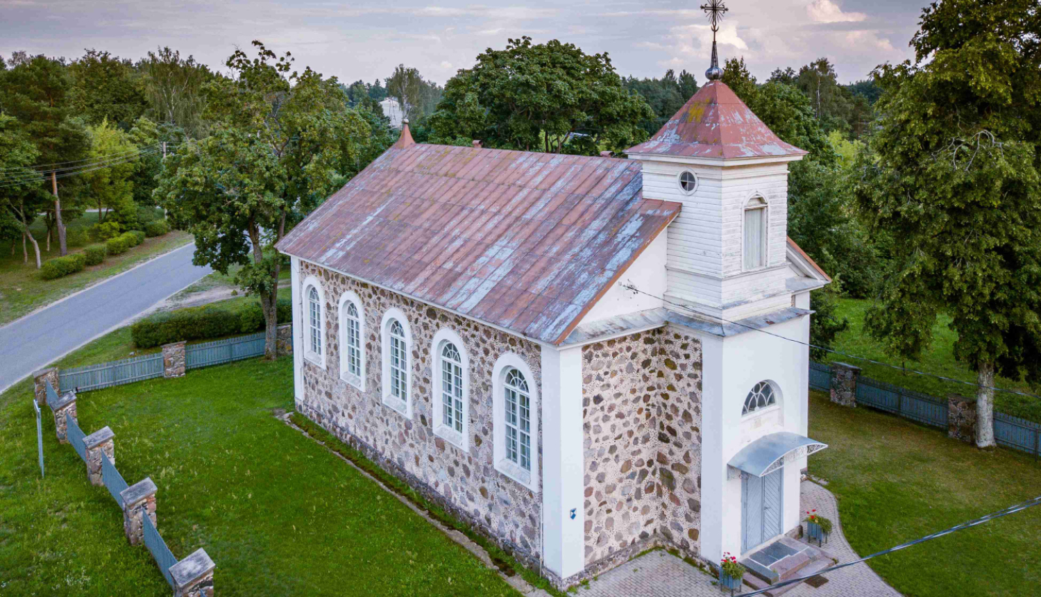 Nagļu katoļu baznīca