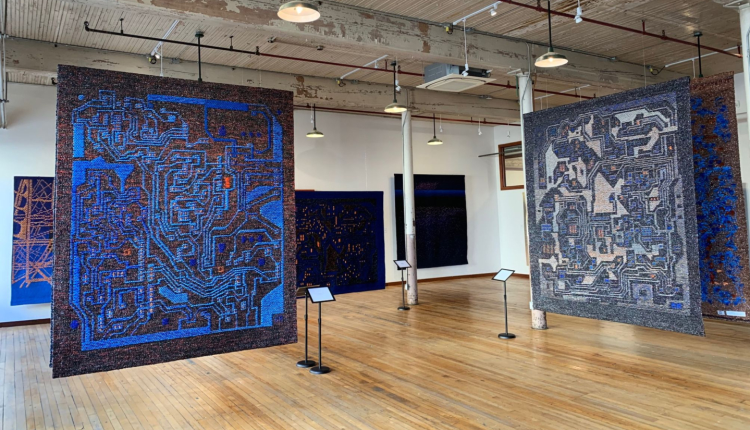 Egila Rozenberga personālizstāde “Laika zīmes” Ontārio kultūras industriālajā kompleksā “The Cotton Factory” Hamiltonā, Kanāda. 2025