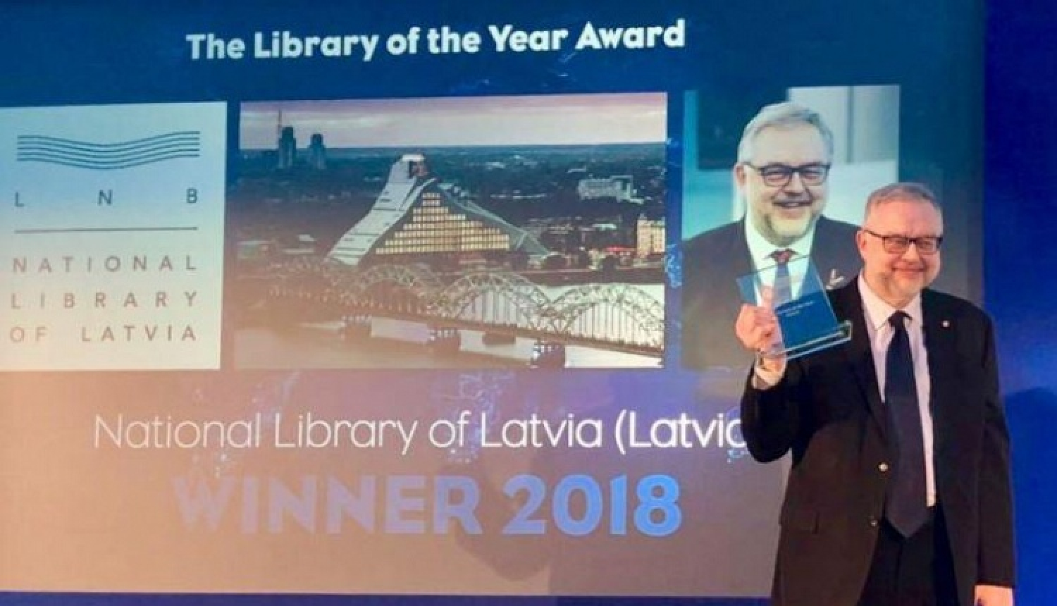 Latvijas Nacionālā bibliotēka ieguvusi Starptautisko izcilības balvu