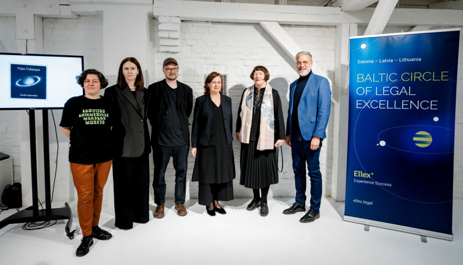 Preses konference Latvijas Nacionālajā mākslas muzejā 03.04.2025., kurā paziņoja par Vijas Celmiņas fonda stipendijas dibināšanu. Foto: Kaspars Teilāns