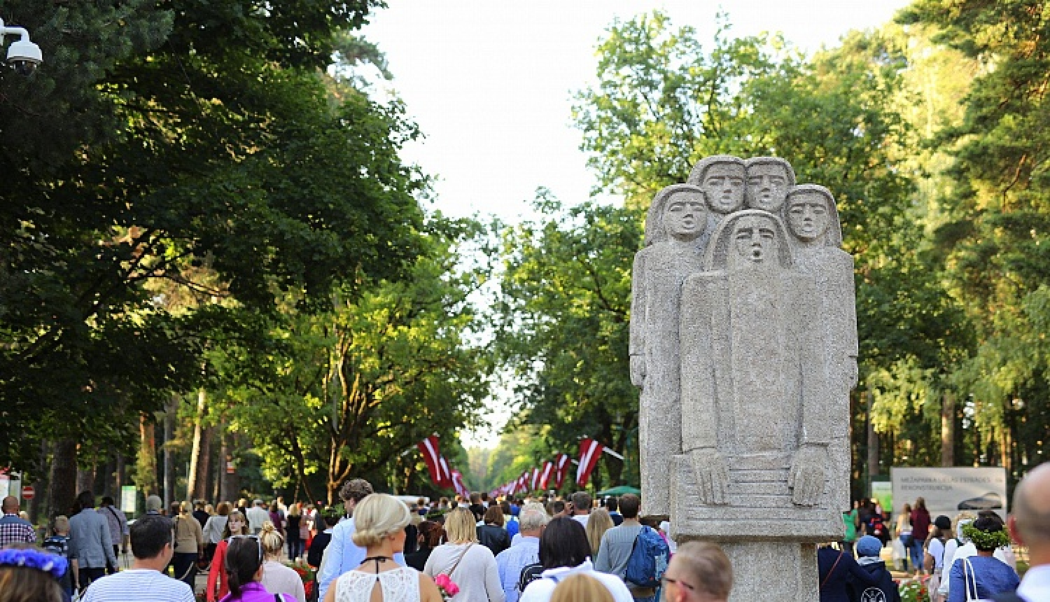 Vēl nedēļu turpinās pieteikšanās naudas līdzekļu atmaksai par 2018. gadā internetā pirktajām Dziesmu un Deju svētku biļetēm