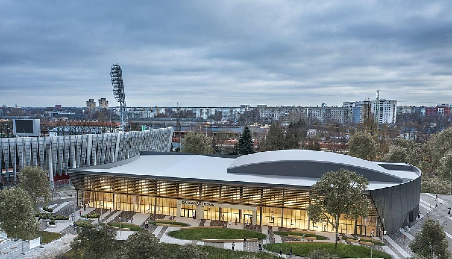 Nosvinēti Daugavas ledus halles spāru svētki