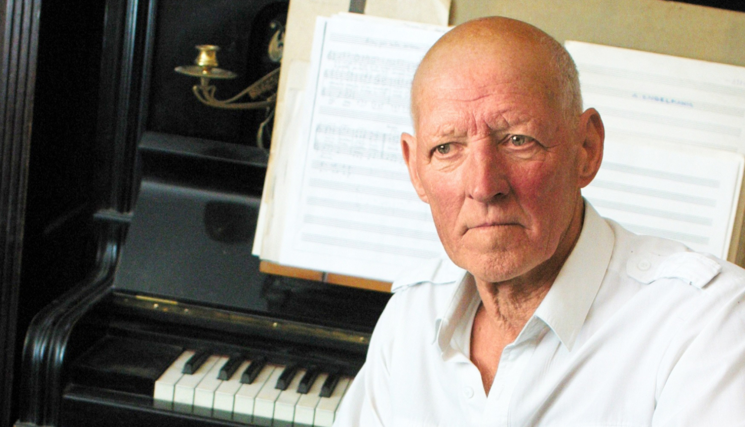 Agris Engelmanis pie klavierēm