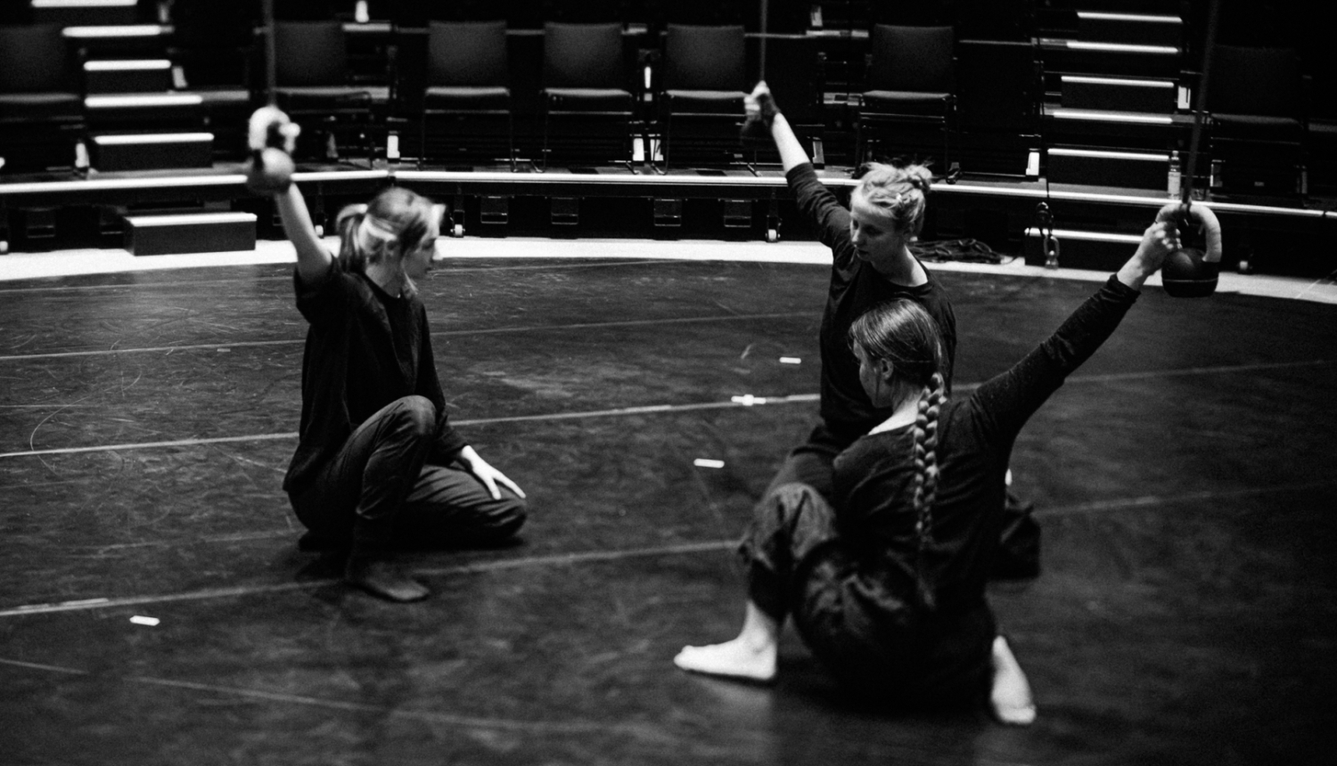 Cirka mākslinieki Rīģas cirka arēnā