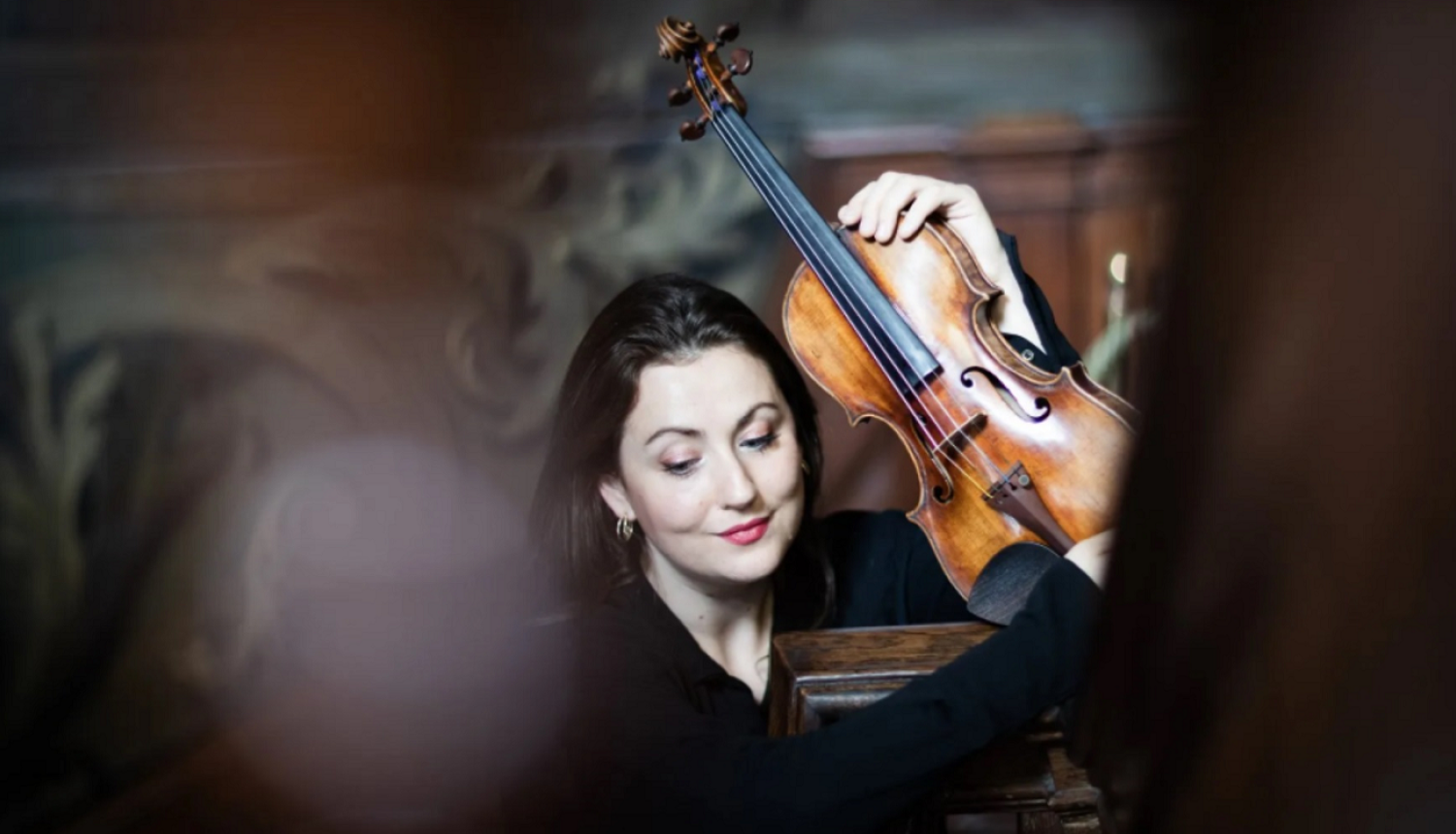 Vijolnieces Elīnas Bukšas portrets