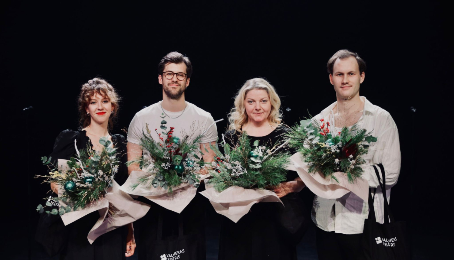 Valmieras teātrī pasākumā sumina aizvadītās sezonas labākos māksliniekus