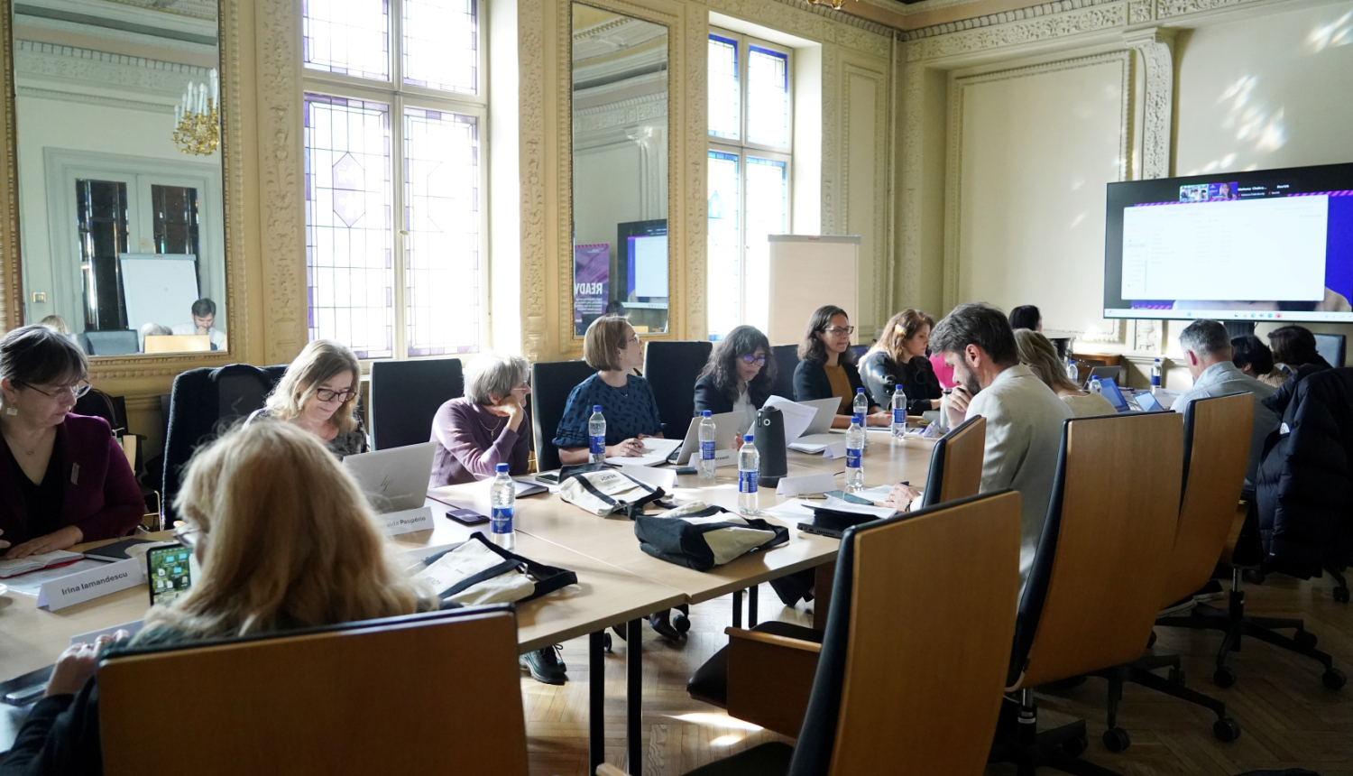 Sanāksmes dalībnieki Kultūras ministrijas Lielajā zālē, foto: LETA, Zane Bitere / Ieva Leiniša