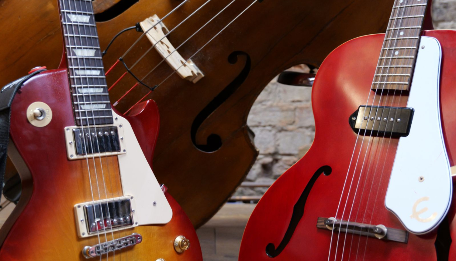 Elektriskās ģitāras un kontrabass