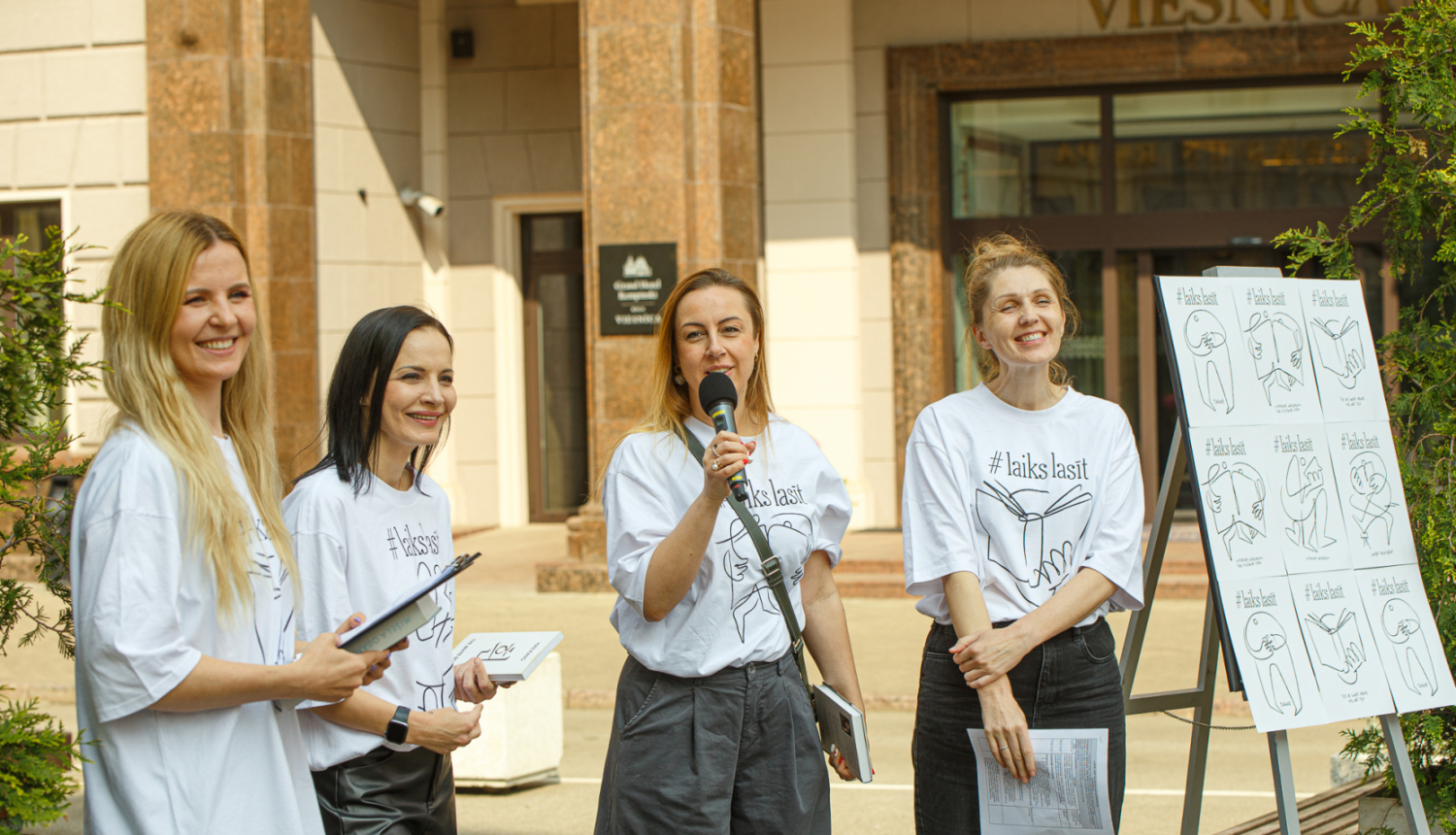 Četras rakstnieces uzstājas akcijas atklāšanas pasākumā