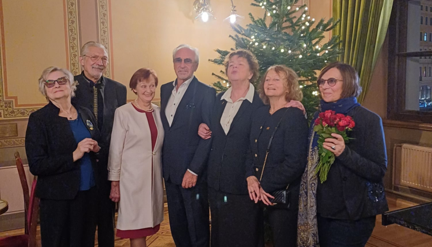 Latvijas Teātra Zelta fonda godināšanas pasākuma dalībnieki - grupas foto