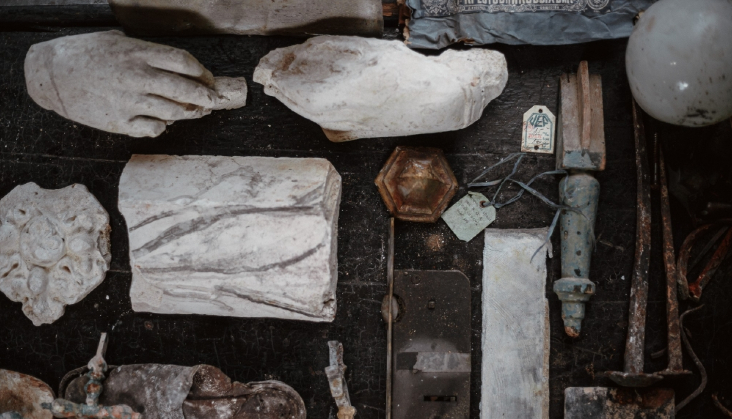 Lielājā ģildē atklāto nezināmo vēstures liecību VNĪ publicitātes foto