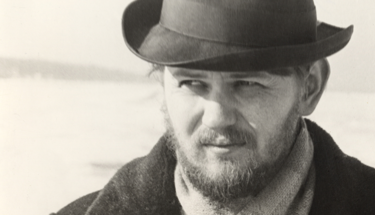 Dzejnieks Māris Melgalvs, melnbalts fotoportrets