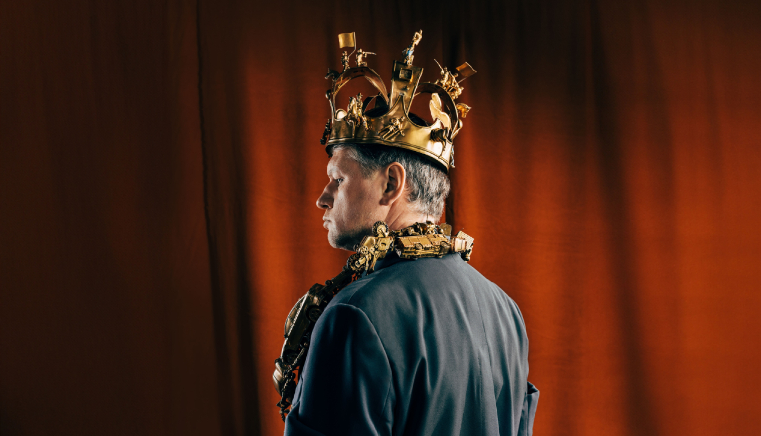 Iestudējuma titullomas atveidotājs Latvijas Nacionālās operas solists Jānis Apeinis, foto: Aiga Rēdmane