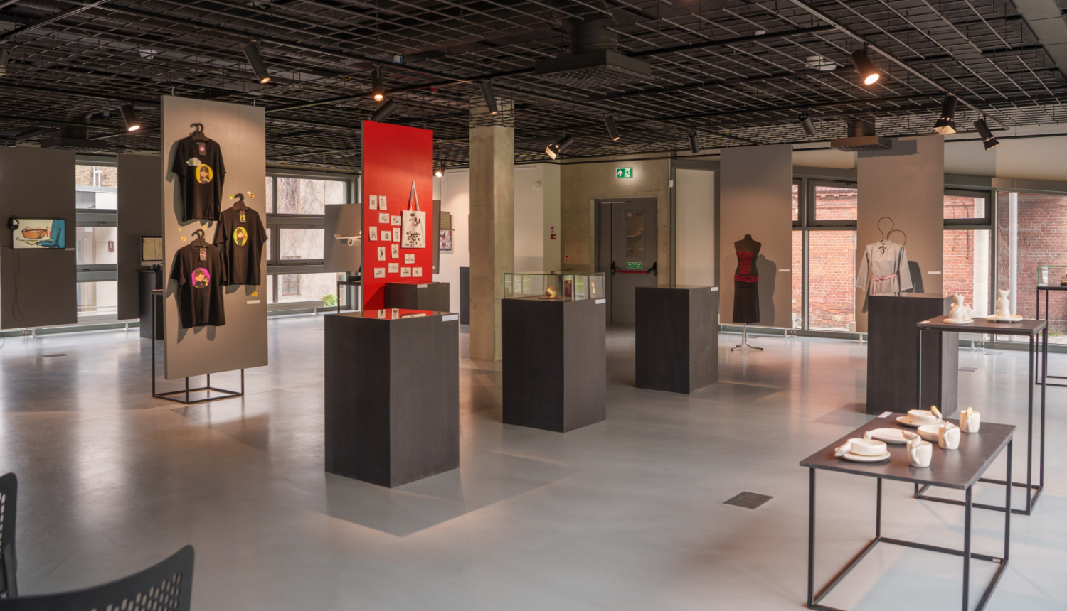 Liepājas Bērnu mākslas skolas absolventu noslēguma darbu izstādes “NOSLĒGUMS” zāle