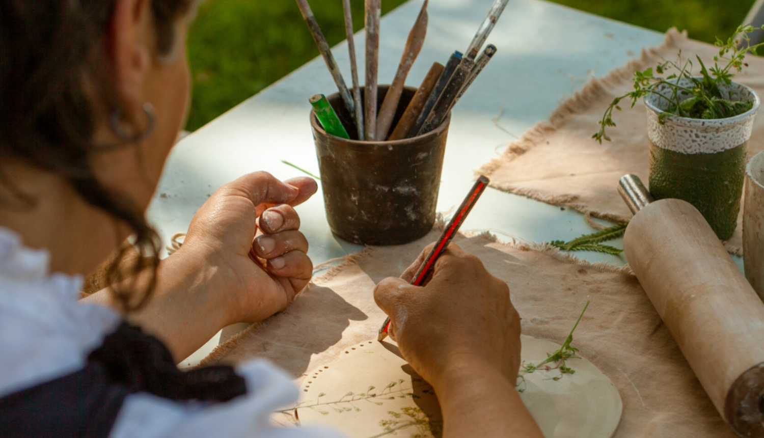 Māla rokdarbu veidošanas process