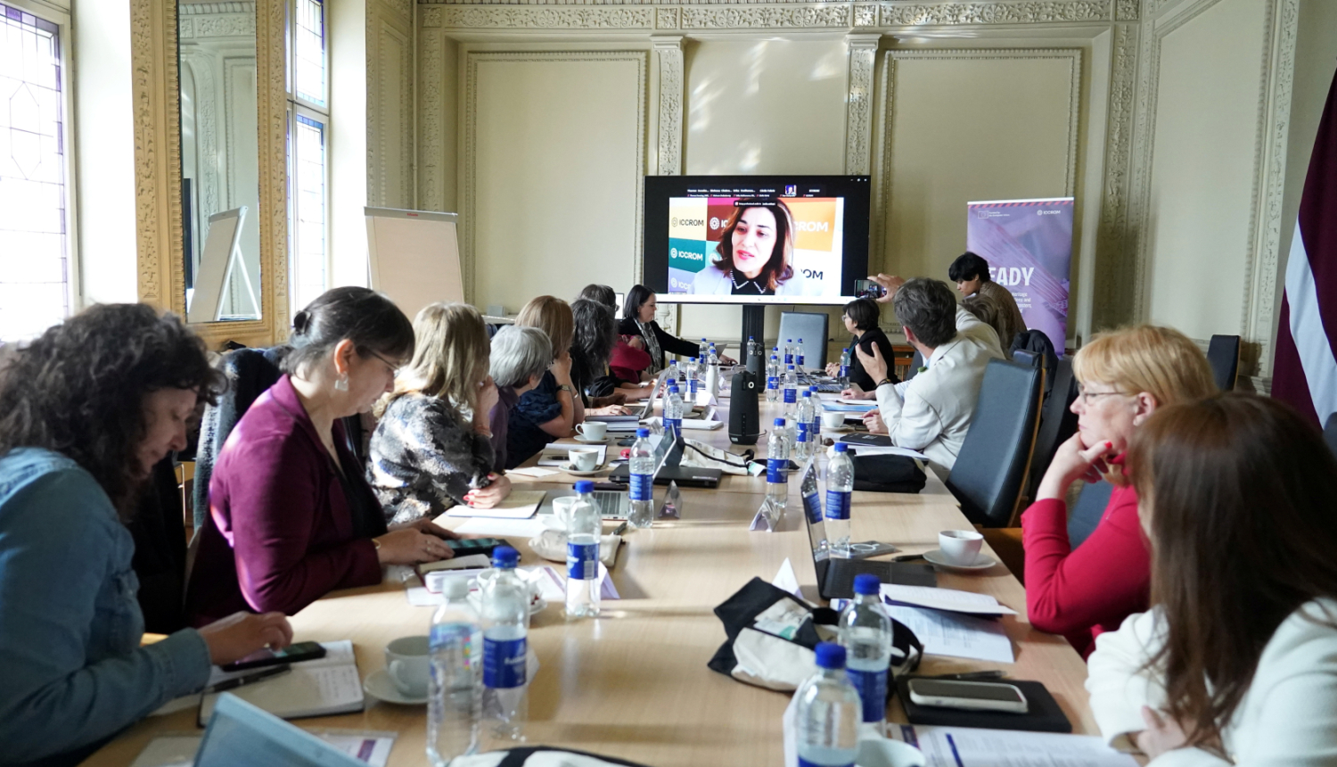 Cultural heritage specialists meet at a meeting