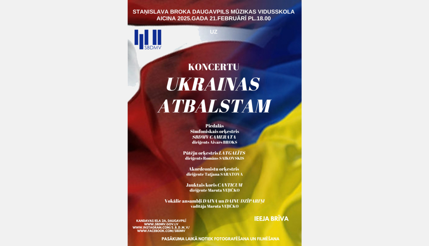 Attēls ar Latvijas un Ukrainas karogiem un tekstu: Ukrainas atbalstam