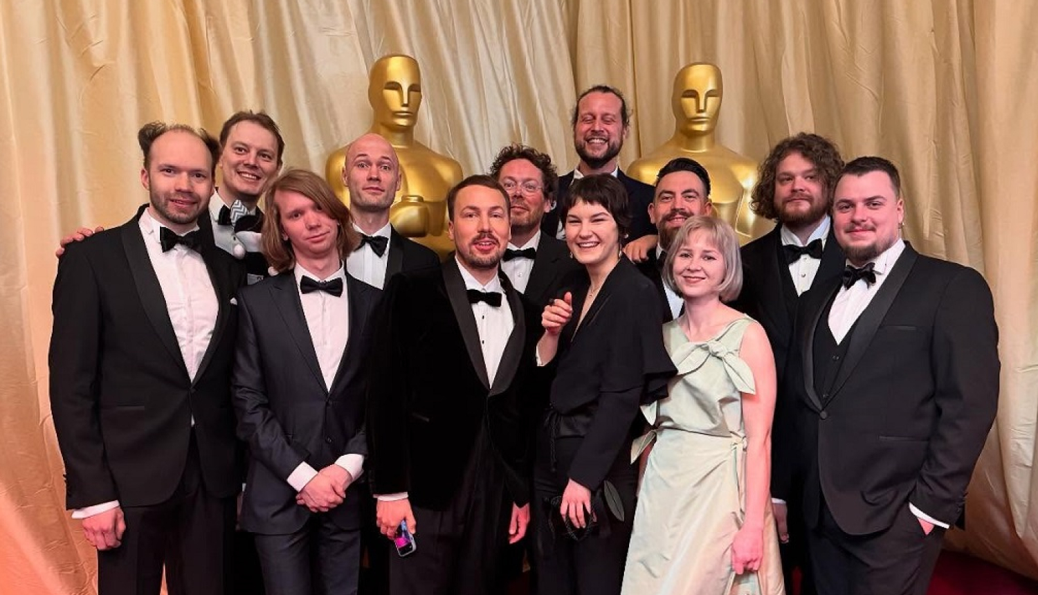 FIlmas "Straume" komanda