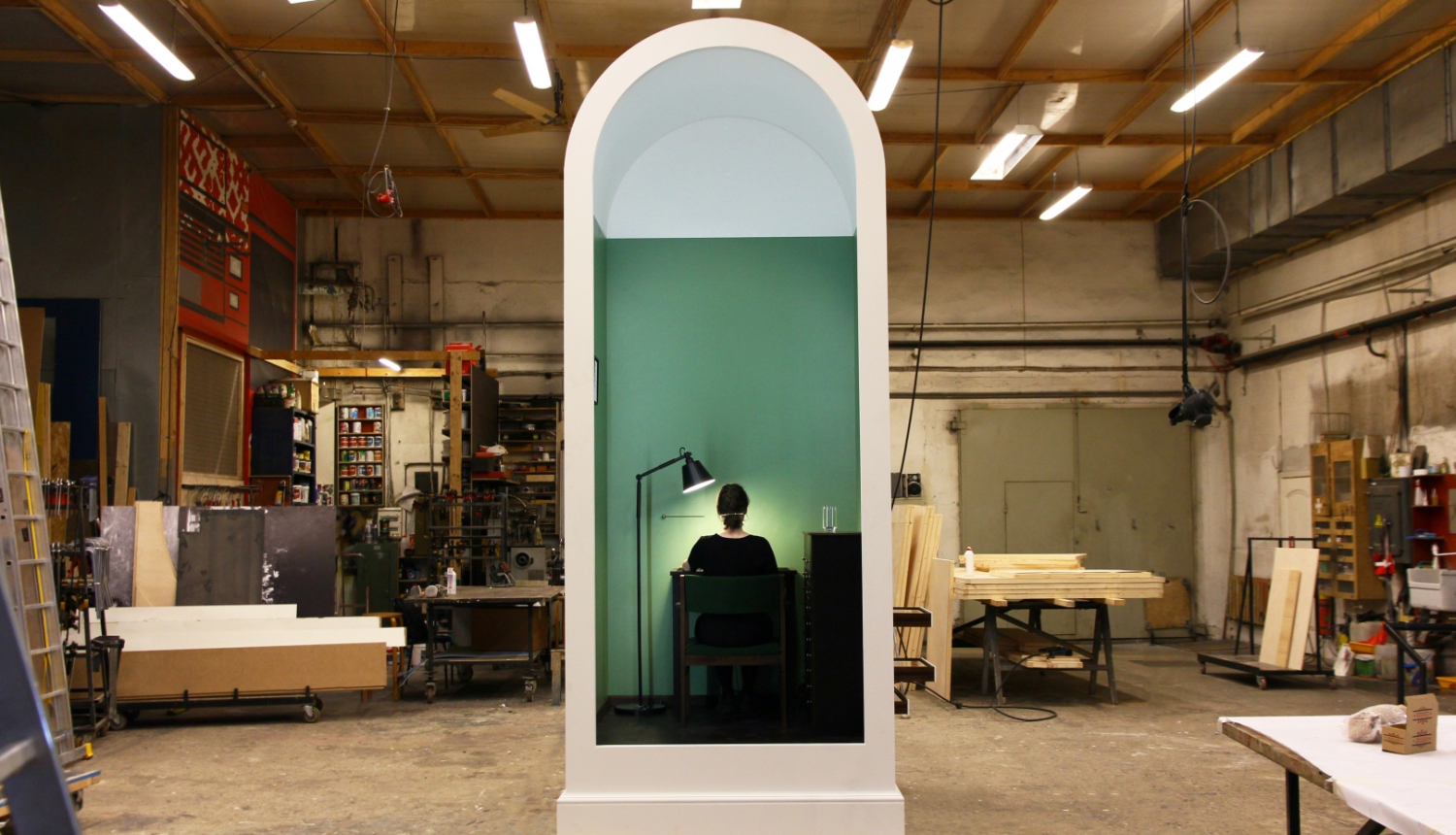 Latvijas mākslas objekts “In3” Londonas Dizaina biennālē