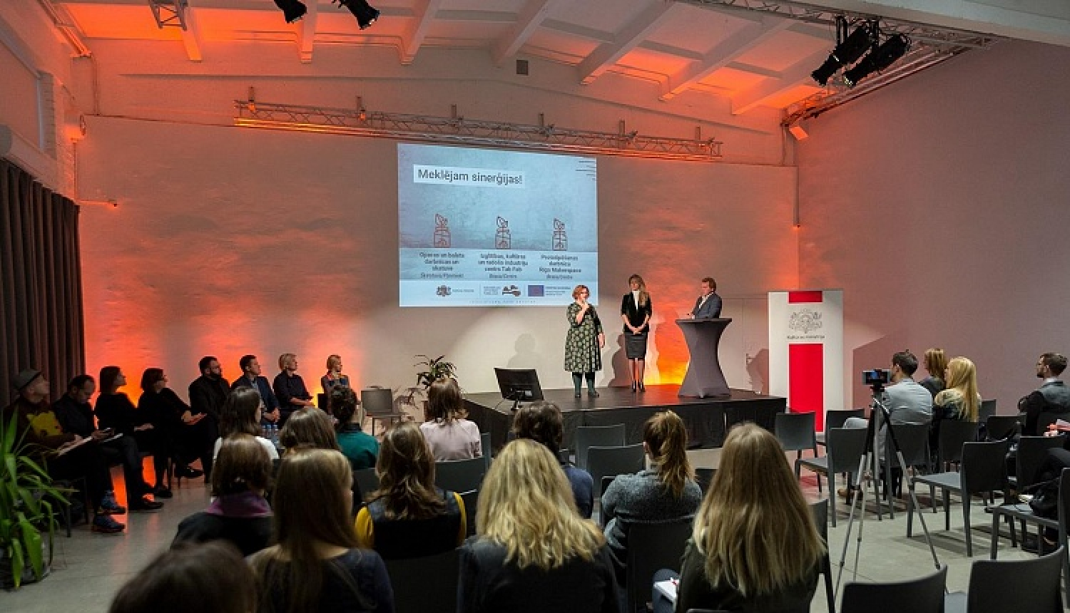 Norisinājusies trīs ES līdzfinansētu kultūras projektu iepazīšanas diskusija „Meklējam sinerģijas!”