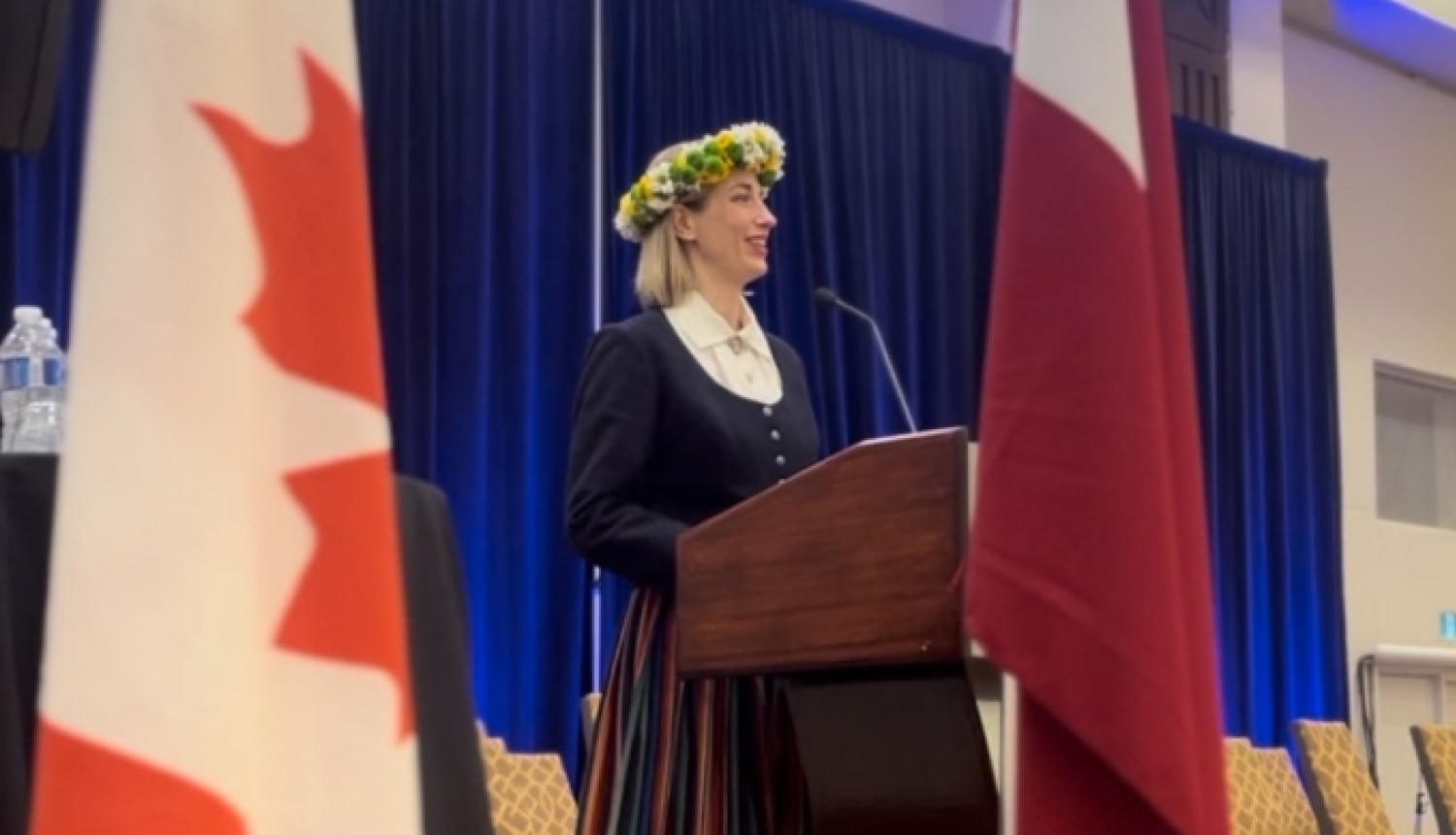 Kultūras ministre Agnese Lāce XVI Latvijas Dziesmu un deju svētku Kanādā pasākumā