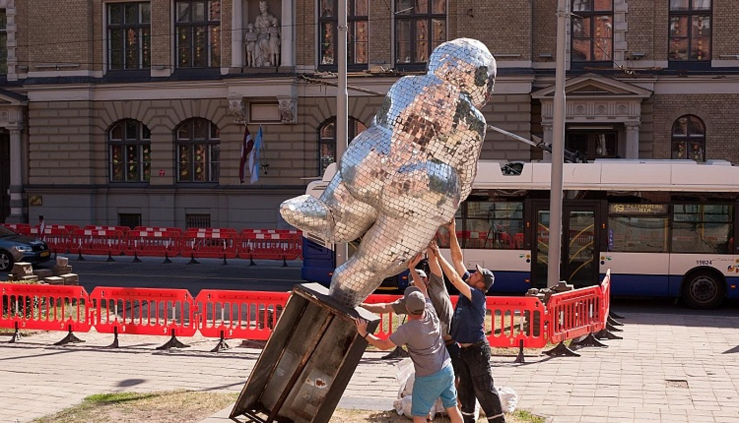 Brigitas Zelčas Villendorfas Venera 21. gs pirmsjāņu laikā pametusi Rīgas pilsētvidi