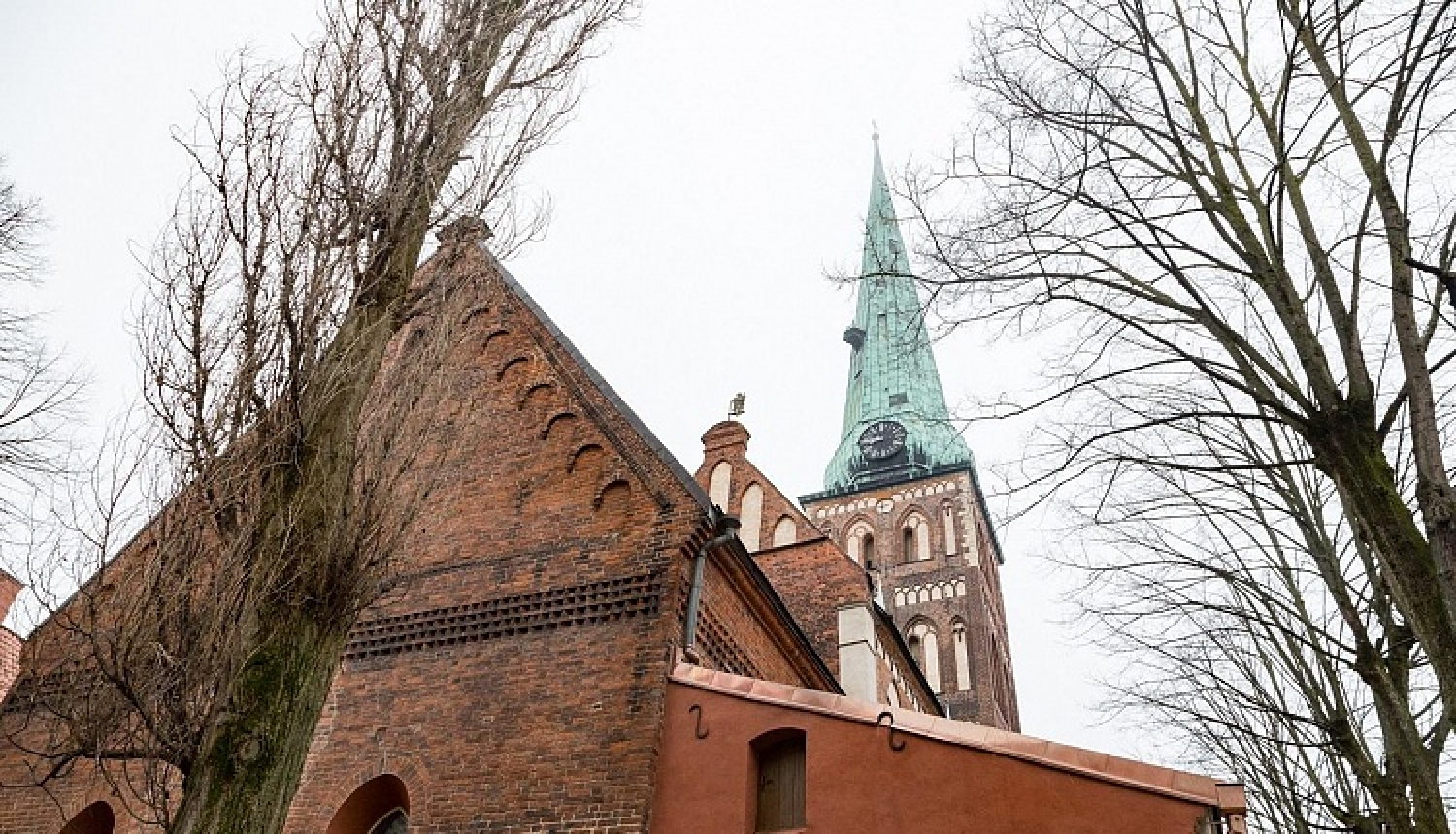 Valdība piešķir 300 000 eiro avārijas stāvoklī esošā Jēkaba katedrāles torņa restaurēšanai