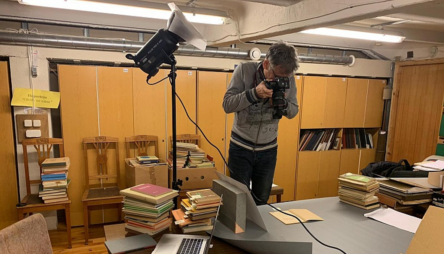 Uzsākta vērienīga muzeju priekšmetu digitalizācija