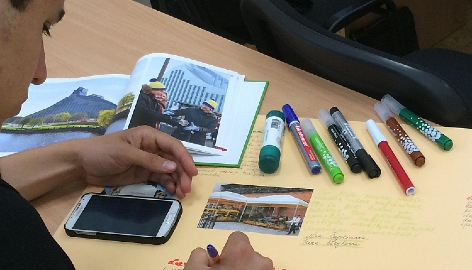 Trešo valstu pilsoņus aicina pieteikties bezmaksas integrācijas kursiem