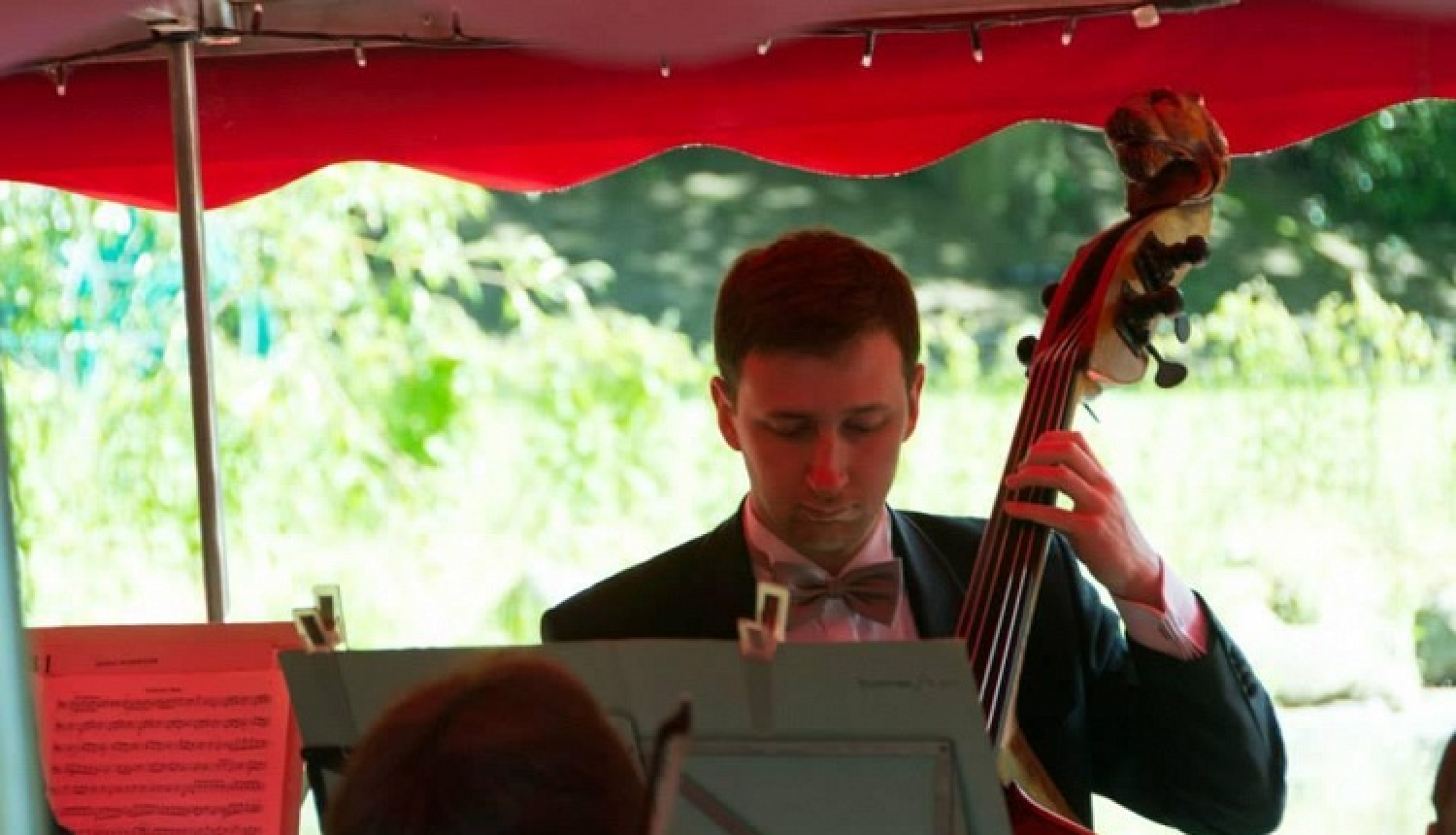 Kontrabasists Toms Timofejevs kļūst par pasniedzēju Ventspils Mūzikas vidusskolā