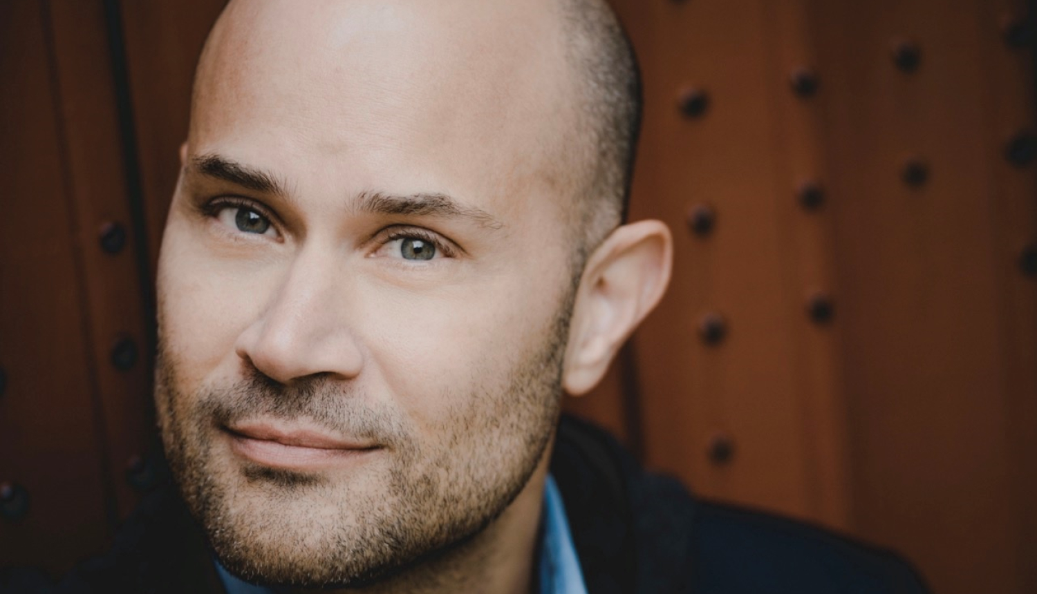 Amerikāņu kontrtenors Bedžuns Meta