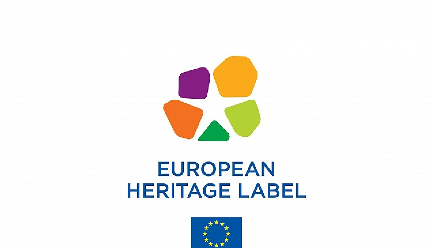 Rīgas dzīvojamo namu kompleksam "Trīs brāļi" piešķirta Eiropas mantojuma zīme