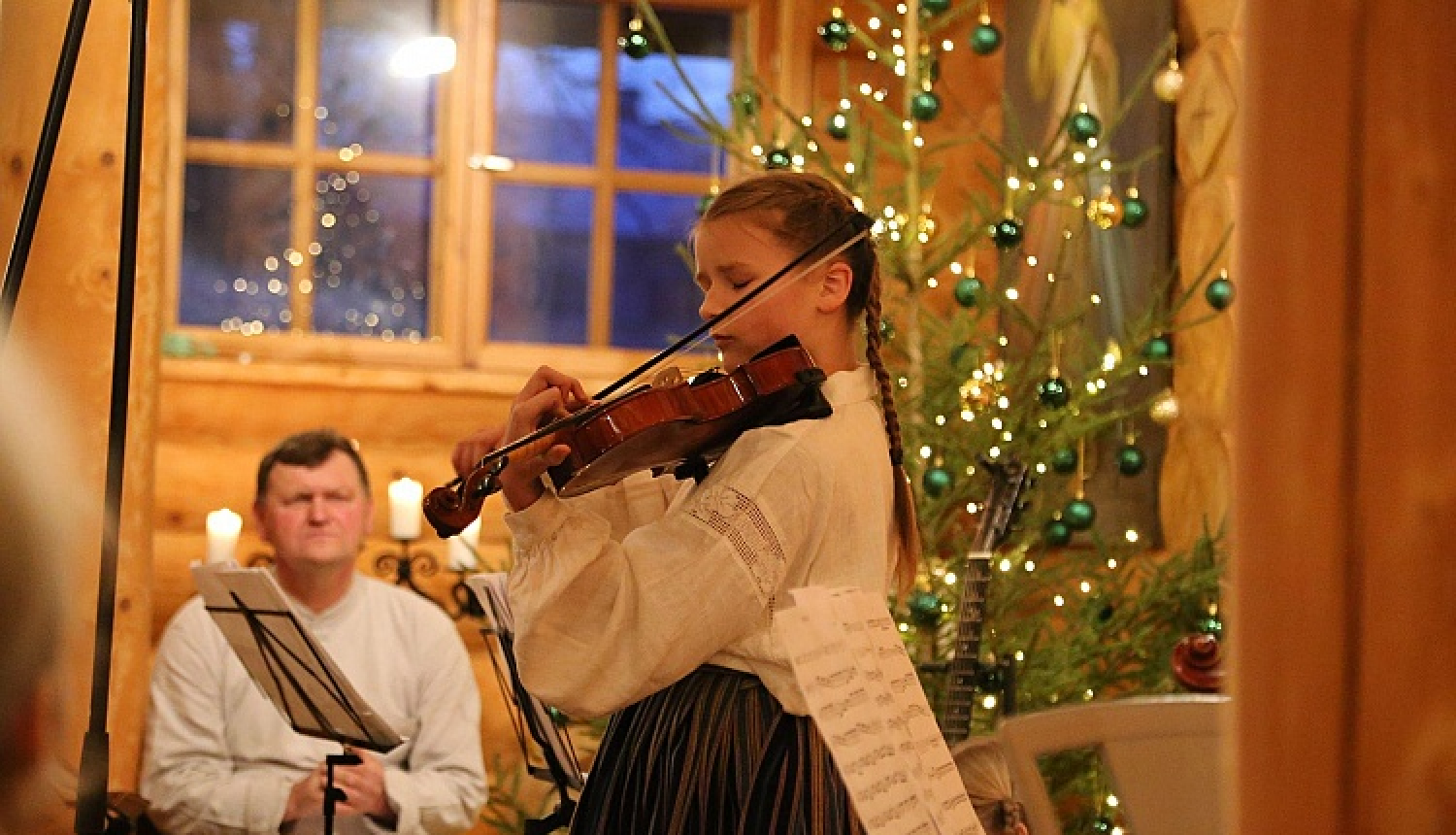 17. decembrī Tautas frontes muzejs tiešsaistē straumēs koncertu “Trīsdesmitie Ziemassvētki”