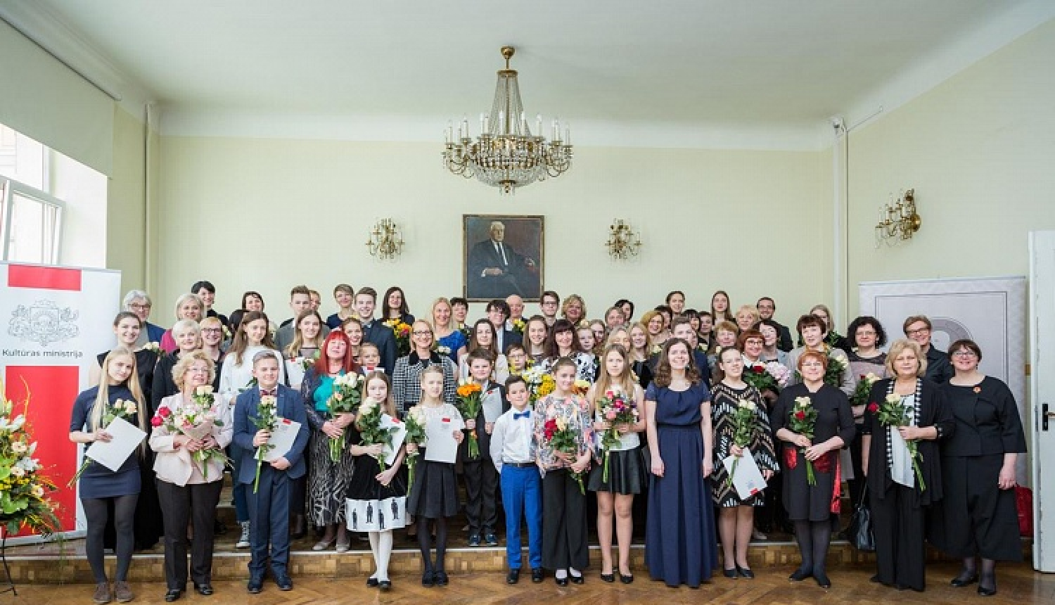 Apbalvoti kultūrizglītības nozares talantīgākie audzēkņi un skolotāji