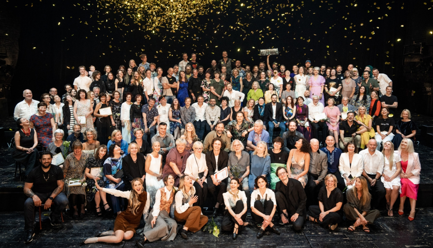 Dailes teātris noslēdz sezonu ar darbinieku sumināšanu, foto: Marko Rass