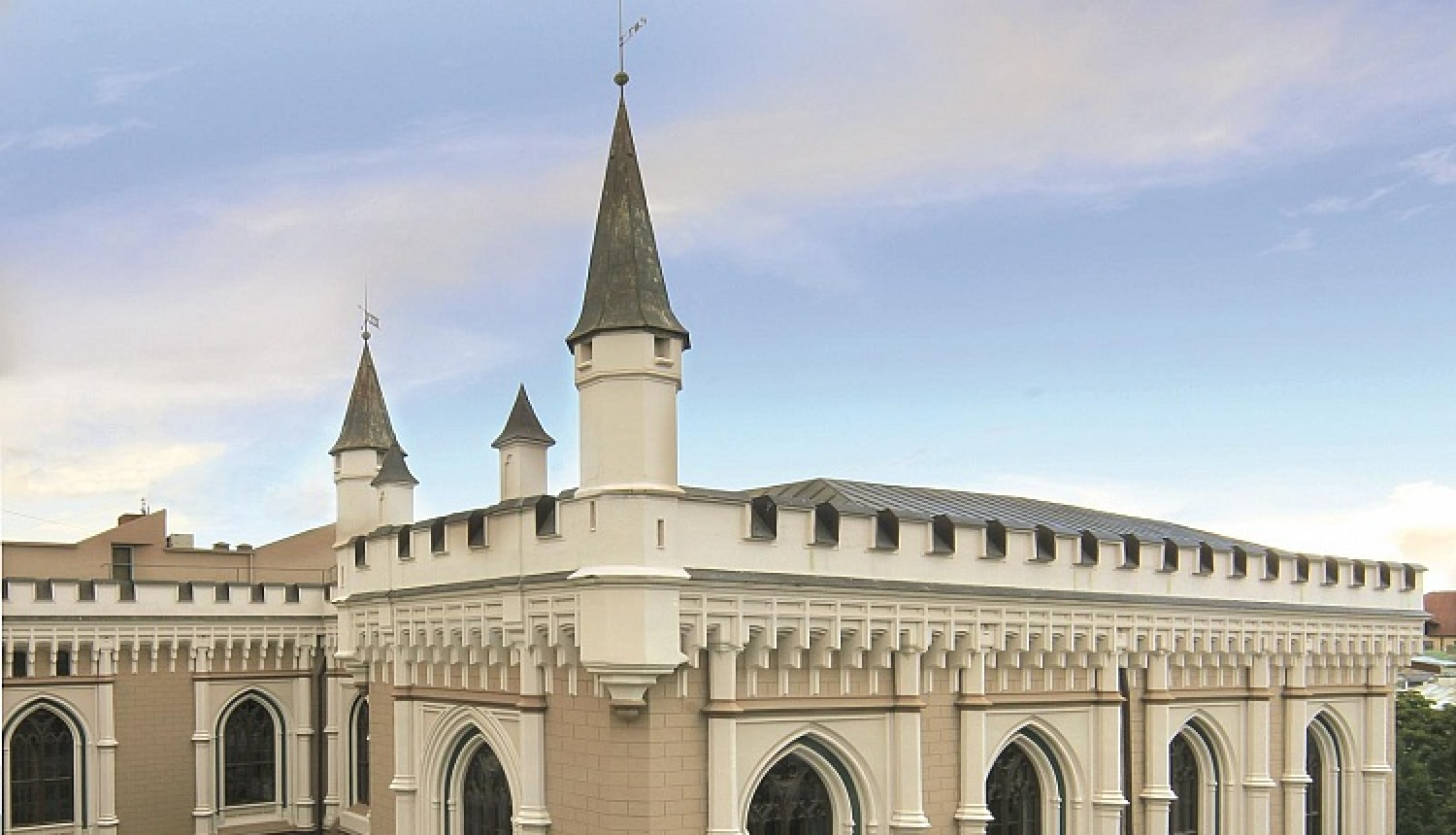 VNĪ: Lielās ģildes atjaunošanas projektu izstrādās SIA CMB