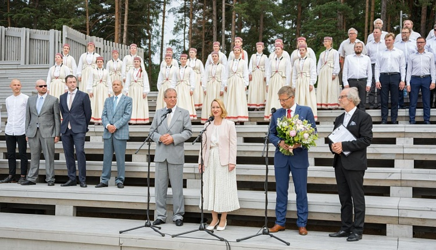 Svinīgā ceremonijā atklāts Mežaparka Lielās estrādes pirmais atjaunotais posms
