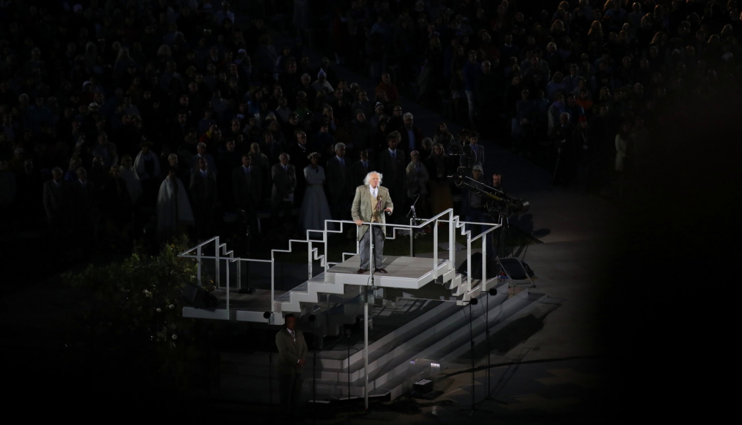 Vispārējo latviešu Dziesmu un deju svētku Goda virsdiriģents Edgars Račevskis (1936 – 2022)