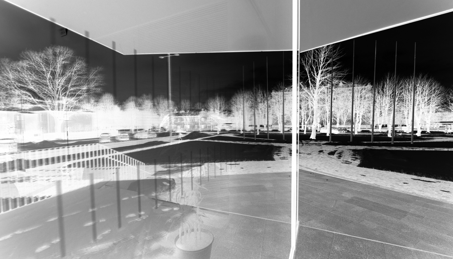 Telpa gaidīšanai-performance “Nekas nav drošs, kad tevis nav”