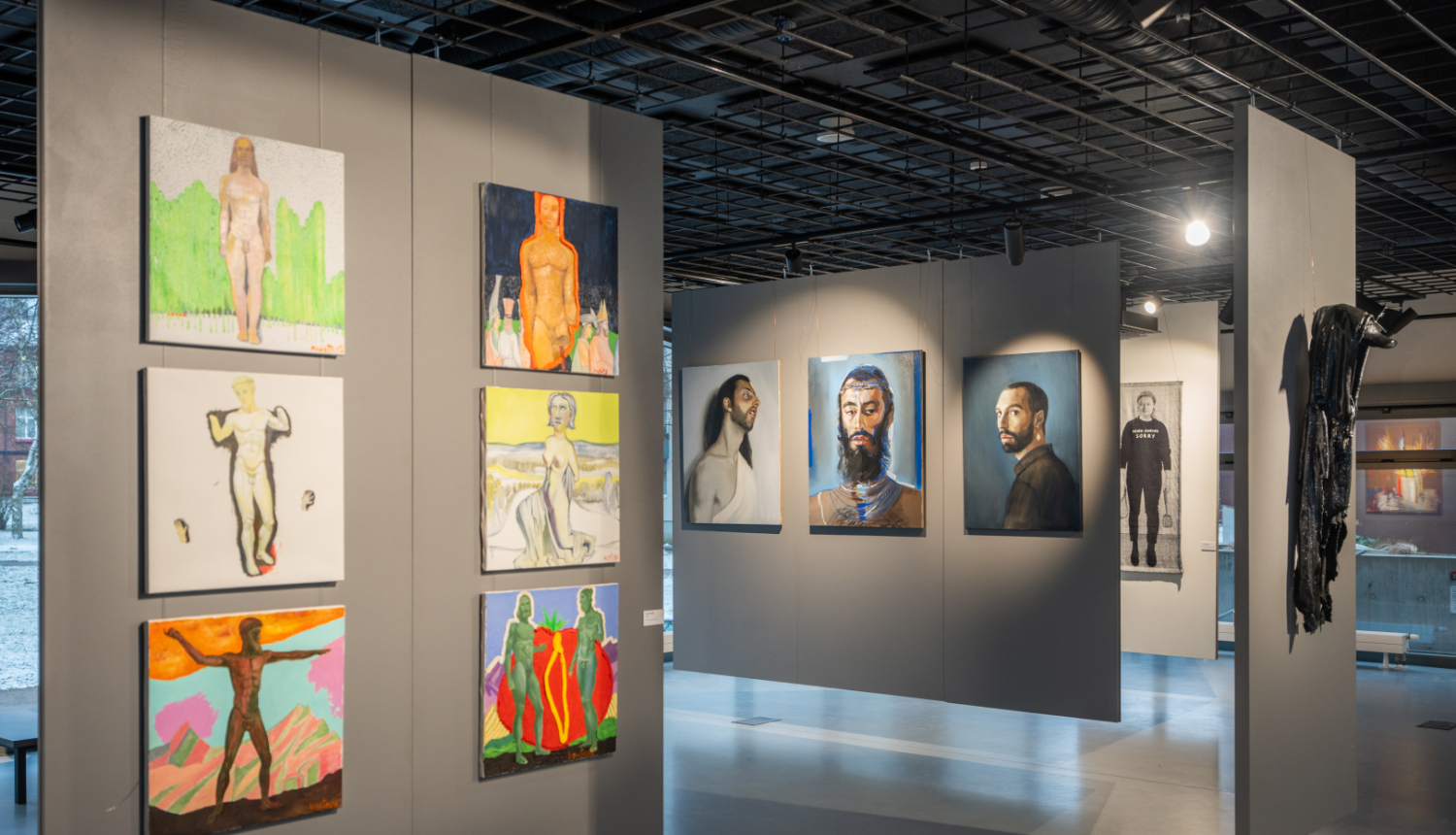 Izstāde “Planeta Academia” Liepājas Mūzikas, mākslas un dizaina vidusskolas (LMMDV) izstāžu zālē