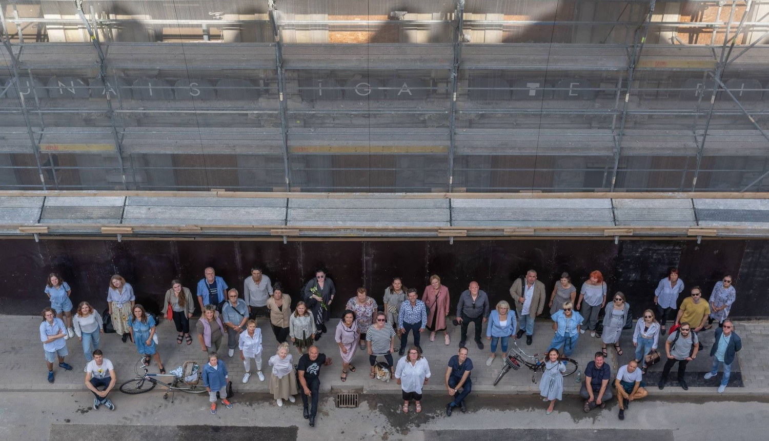 JRT kolektīva kopbilde, foto: Jānis Deinats.