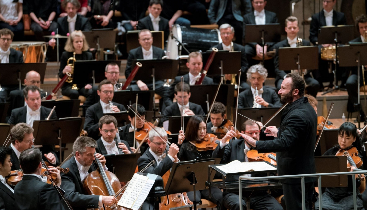 Diriģents Kirils Petrenko un Berlīnes Filharmonijas orķestris