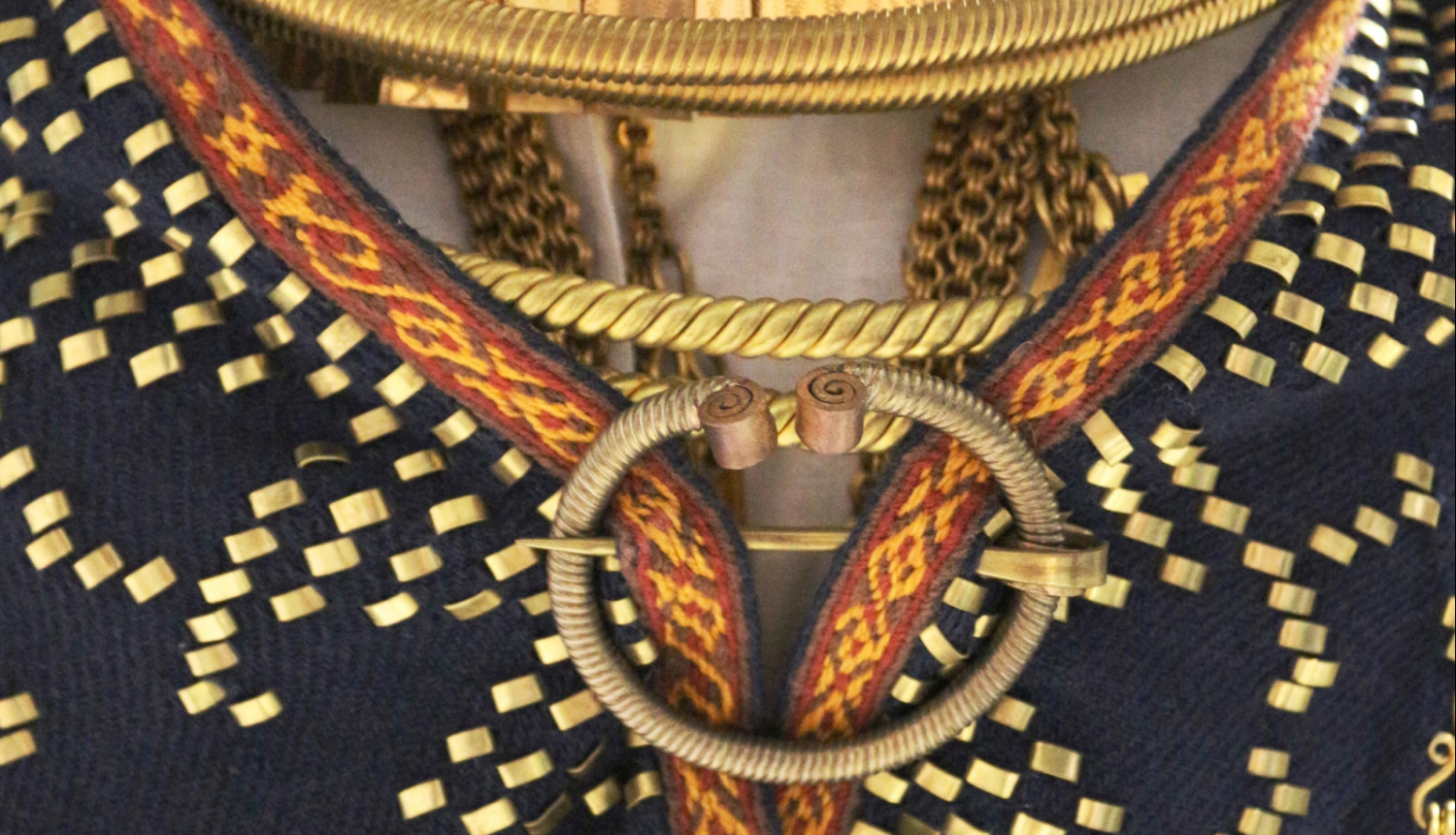 Latgaļu sievietes tērpa fragments, foto: LNVM